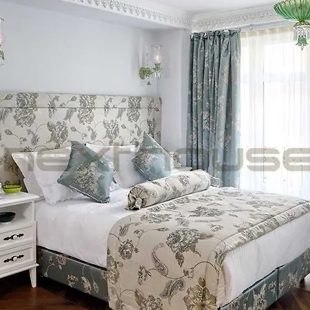 Nexthouse Pera (adults Only) מלון