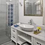 Nexthouse Pera Hotel 4*