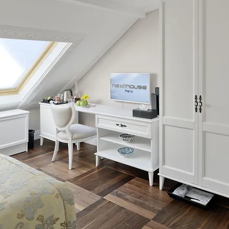 Hotel Nexthouse Pera (adults Only) 4*